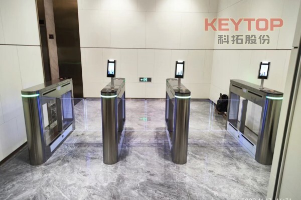 青海海西人臉識別門禁廠家、人行通道 擺閘/翼閘/三輥閘系統