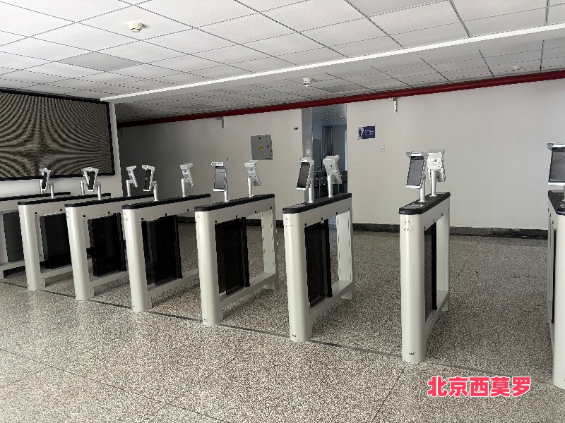 学校摆闸选不对?集成商别再为这些痛点发愁!