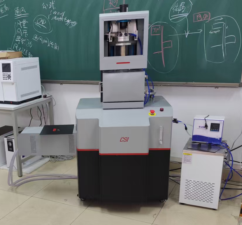 导热系数和热扩散系数测定仪:上海程斯与内蒙古XX学校合作，进行培训