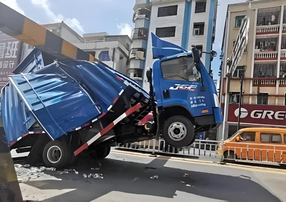 飞天光电二代超高检测器：破解超高难题，筑牢道路安全防线！
