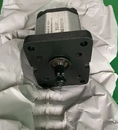 西班牙 Roquet齿轮泵